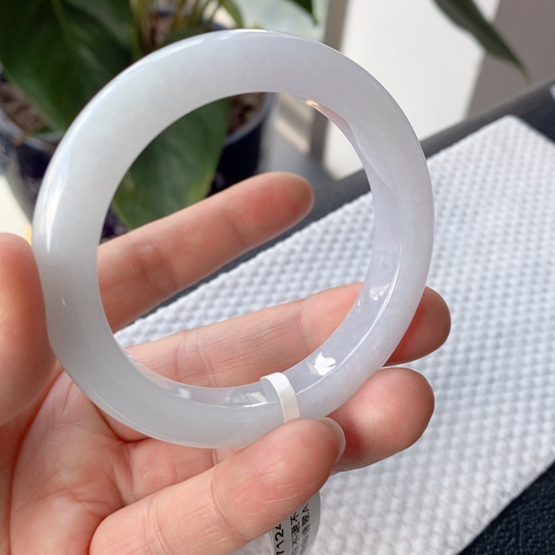 翡翠未镶嵌手镯1号