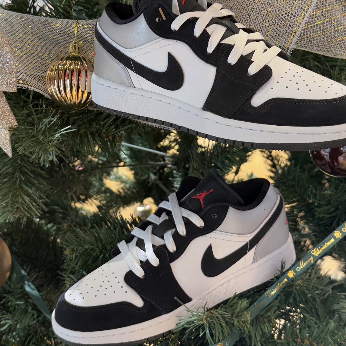 耐克/NIKE女子大童AJ1熊猫色系百搭舒适低帮复古板鞋HF3188106#AH