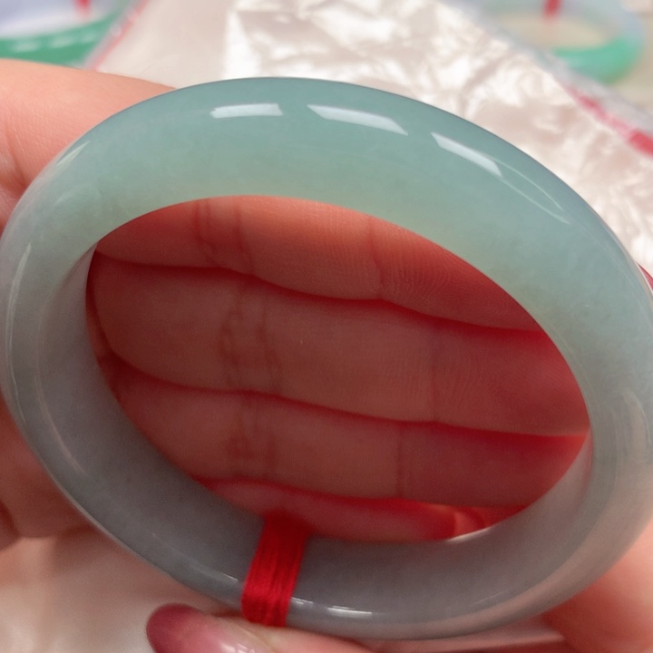 翡翠手镯未镶嵌湖水绿21