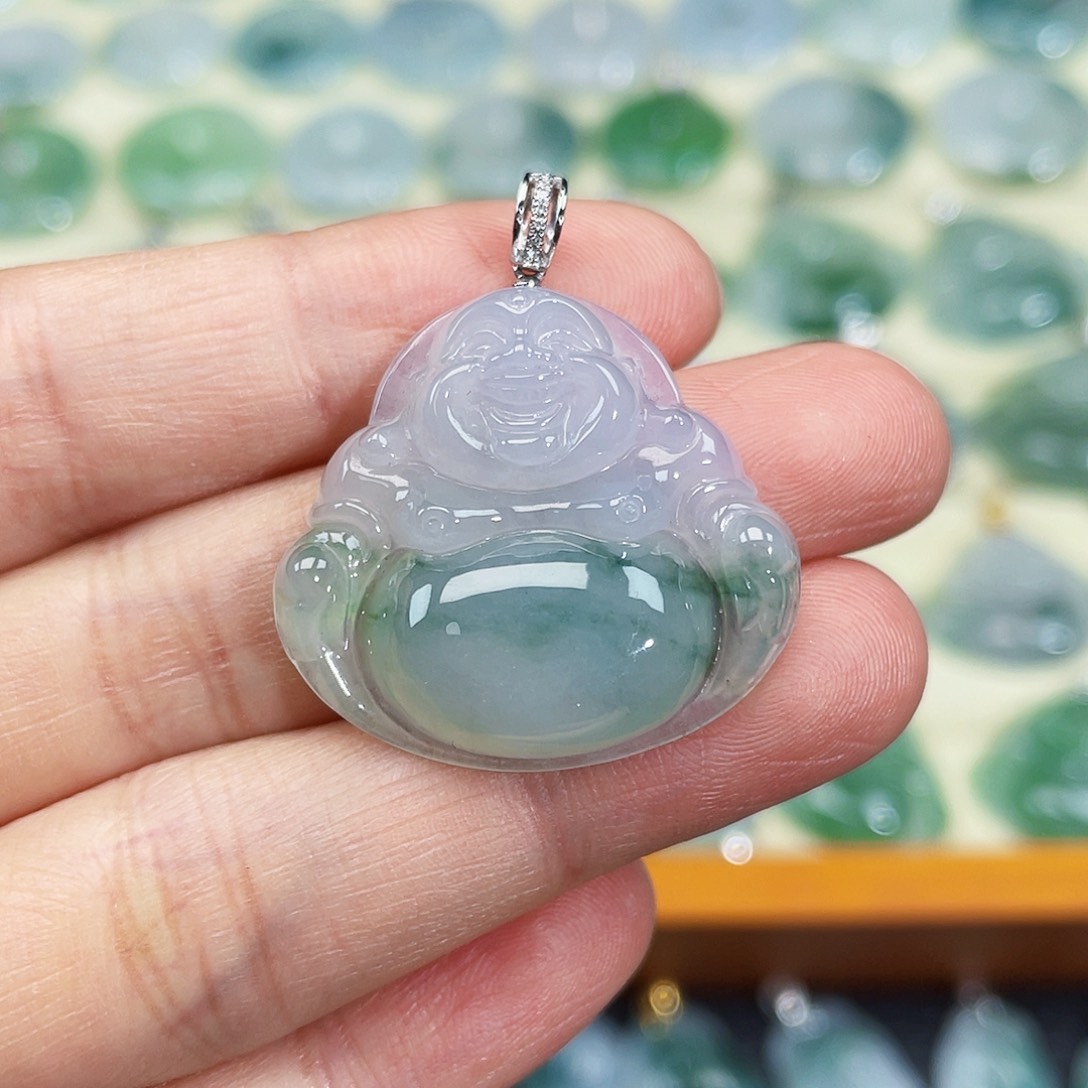 翡翠颈饰18K金镶嵌吊坠