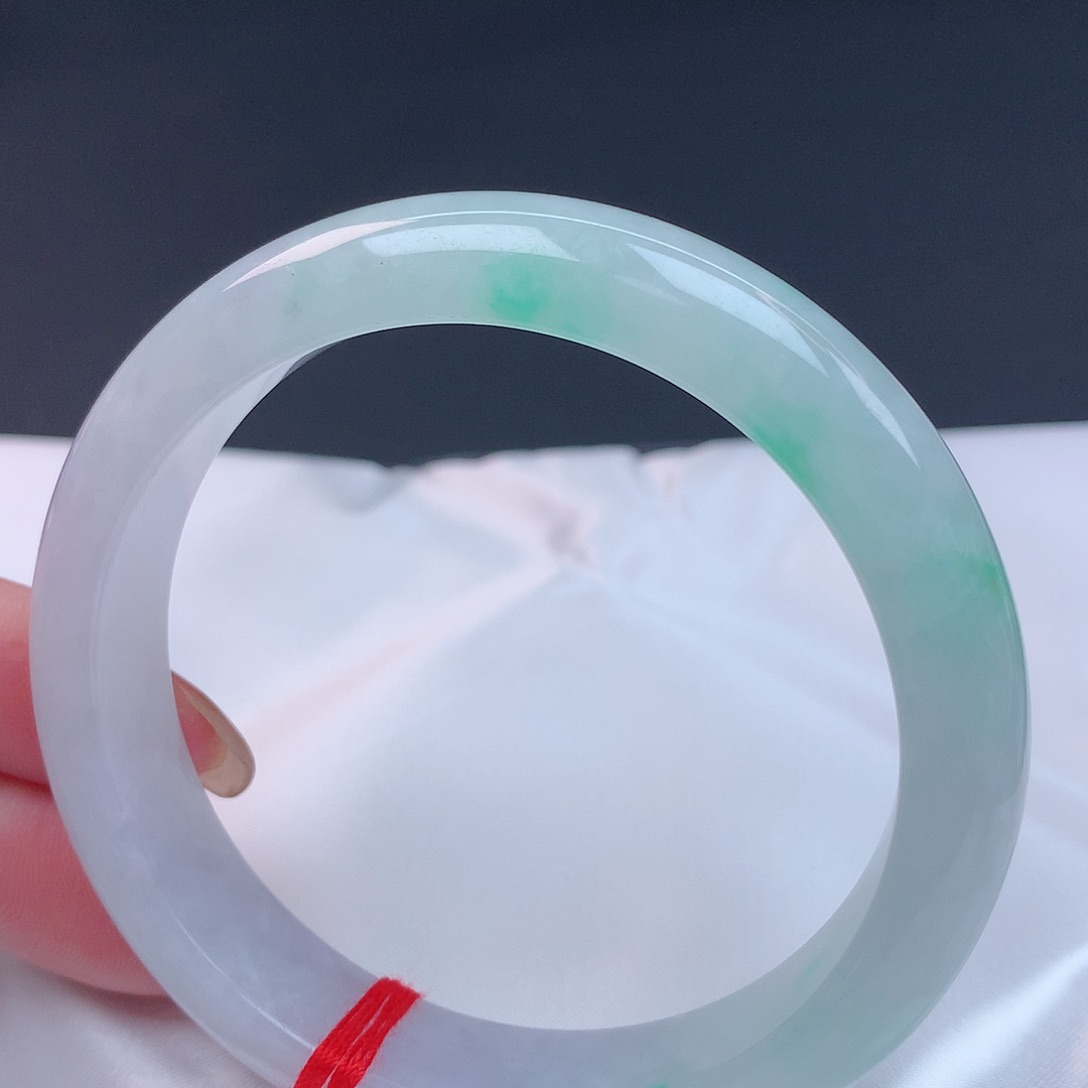 【闪购商品】未镶嵌手镯翡翠59