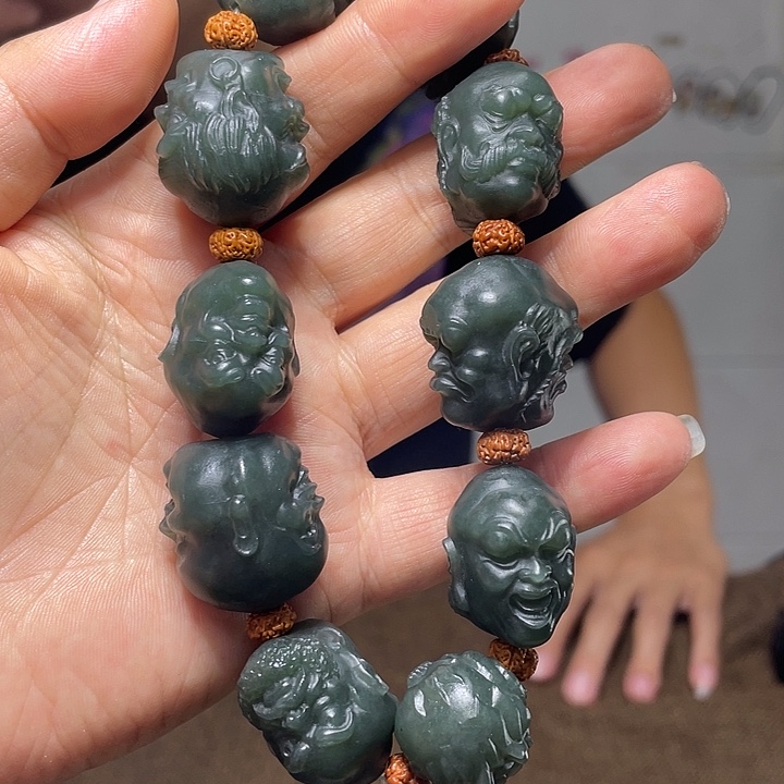 追***梦未镶嵌和田玉把件