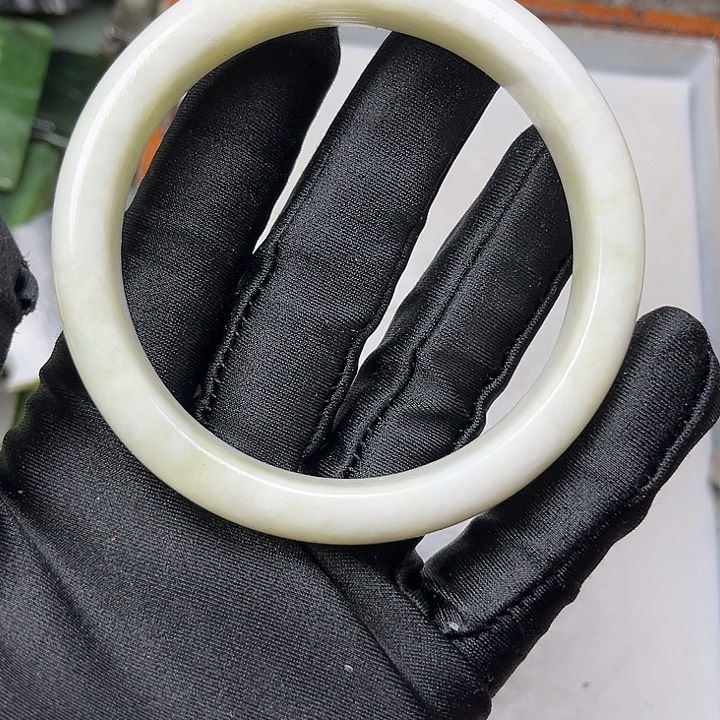 未镶嵌和田玉珠宝奇石