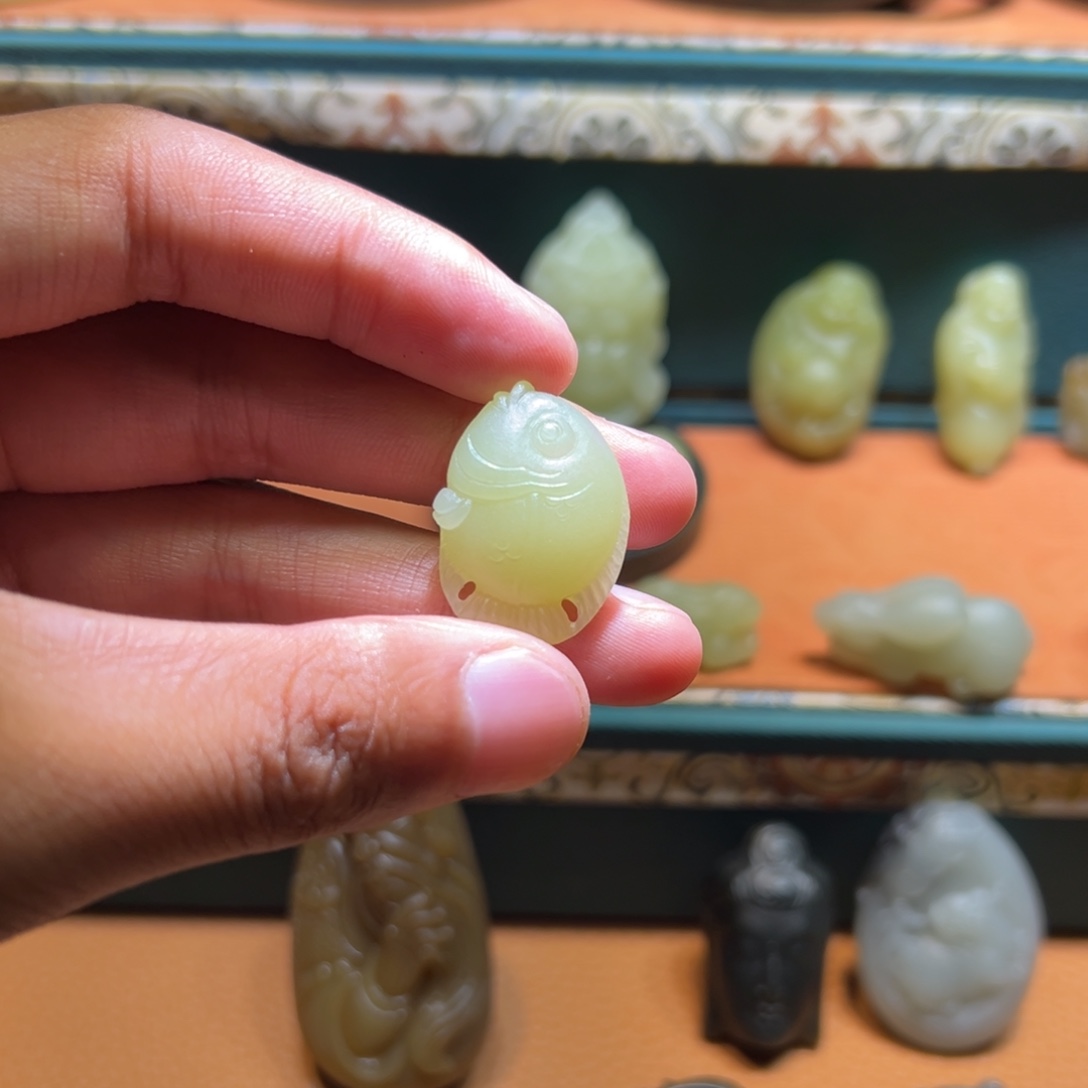 和田玉未镶嵌挂件