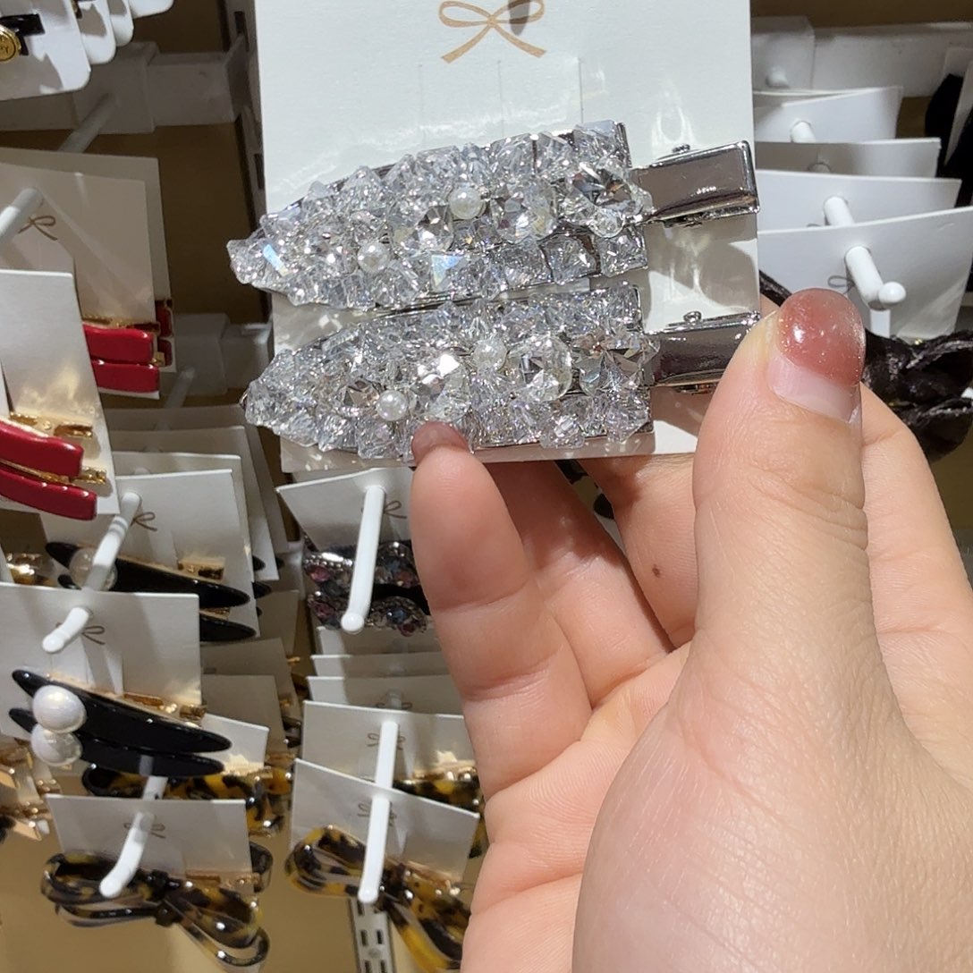 布艺非金属白色铲铲