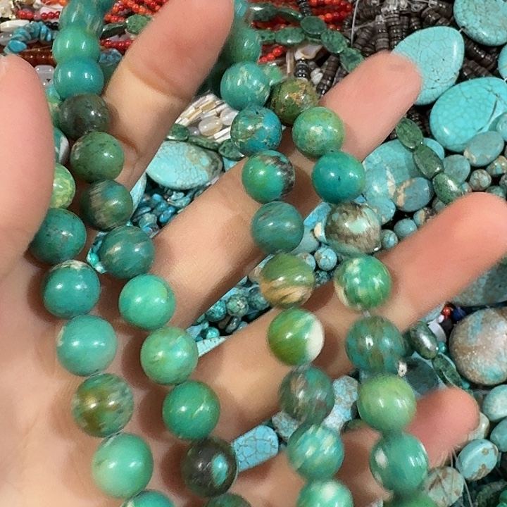 玛瑙/玉髓合金珠宝半成品一条10mm绿色圆珠