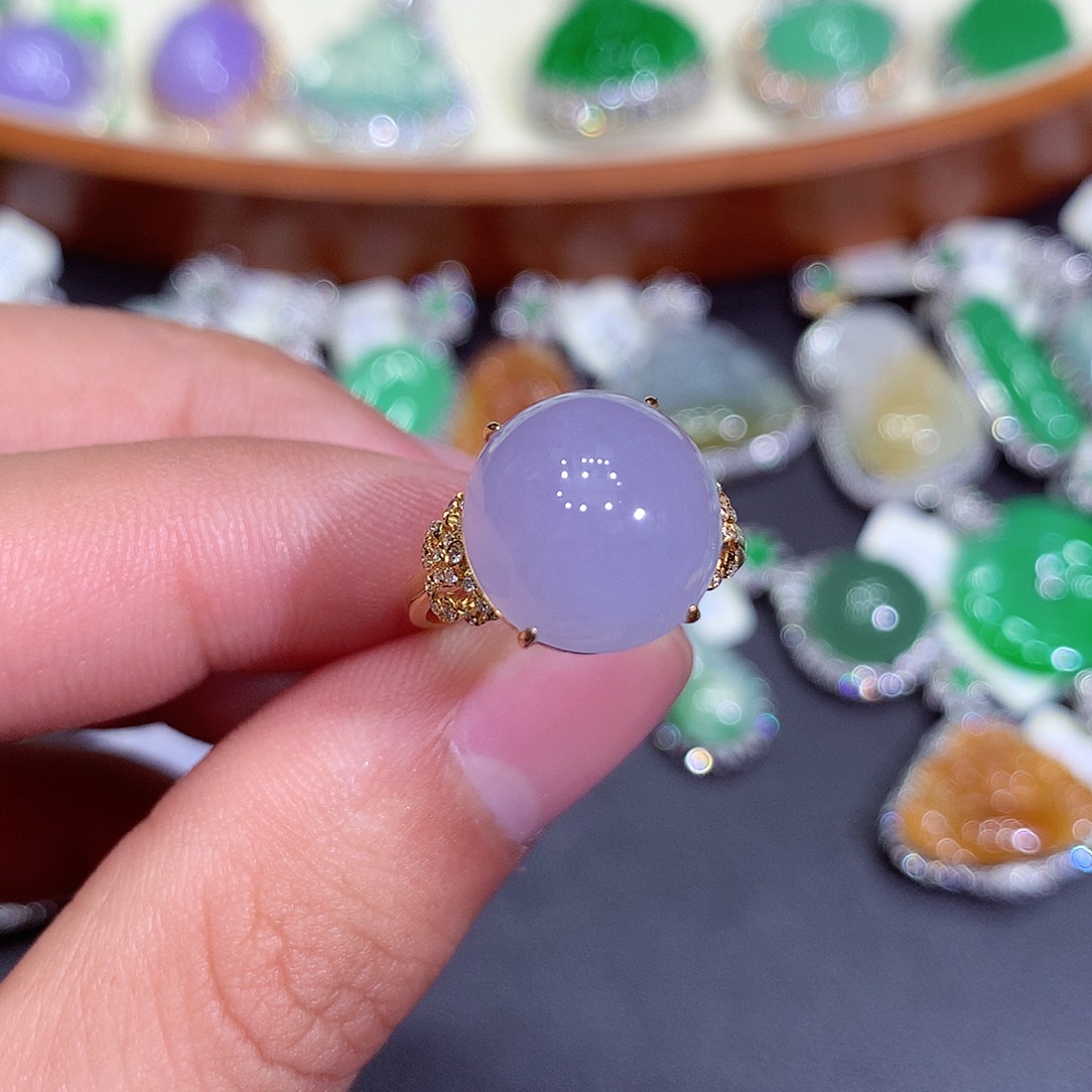 翡翠吊坠(不含链)18K金镶嵌