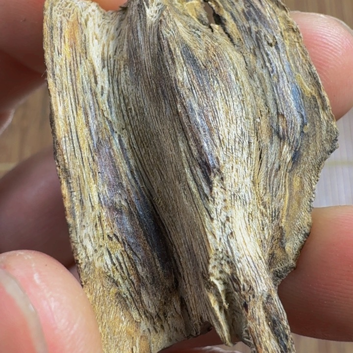 沉香沉香枕广西虎斑棋2.66克