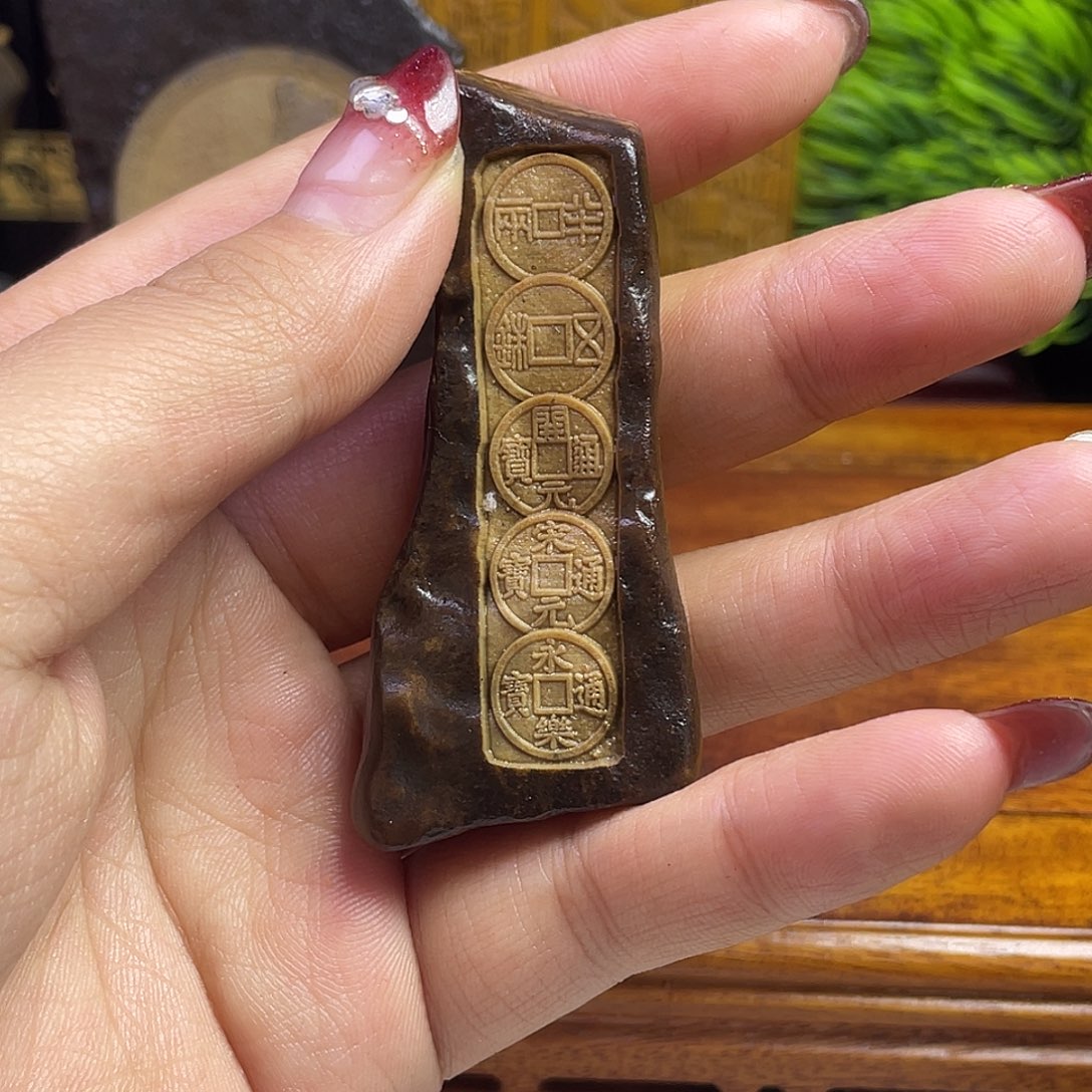 戈壁石258888855665558996