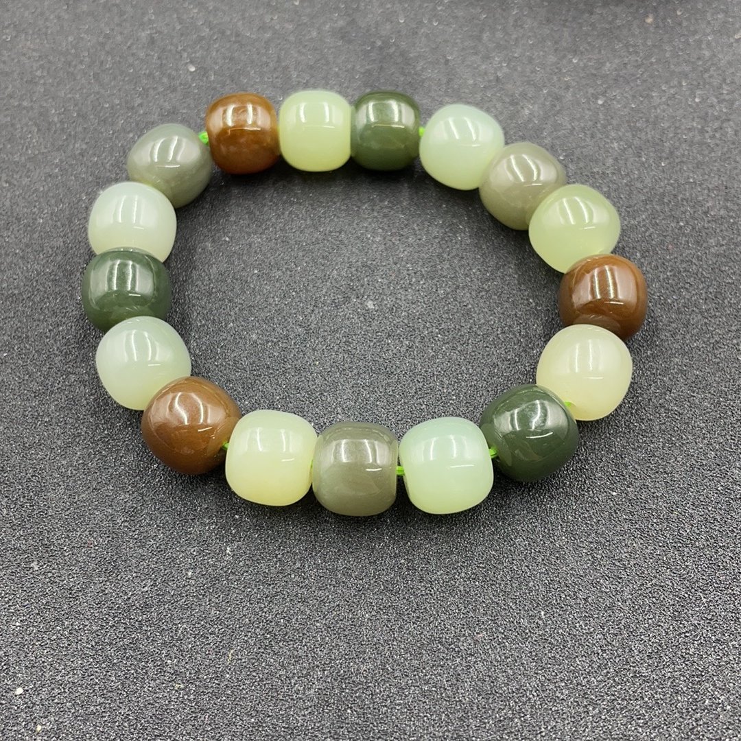 BY0220FSYN标129 和田玉手串