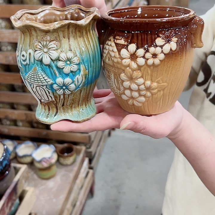 有孔.凑满10元发货多肉陶瓷花盆！