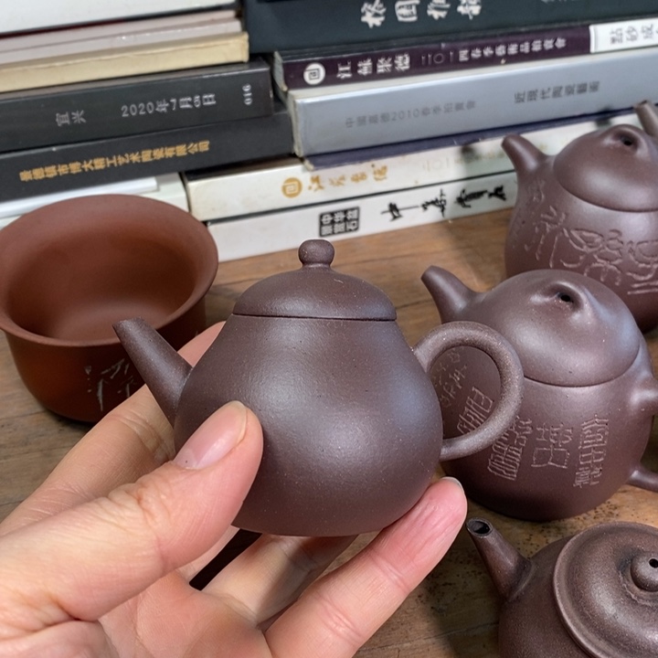 紫砂茶壶底槽青全手工摹古梨