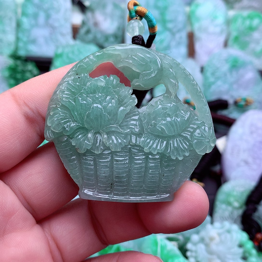 翡翠吊坠(不含链)未镶嵌