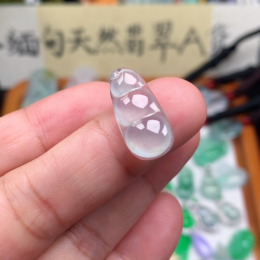 翡翠裸石缅甸天然A货翡翠冰种豆子