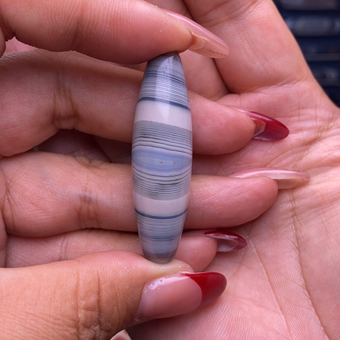 不***二玛瑙/玉髓未镶嵌珠宝半成品