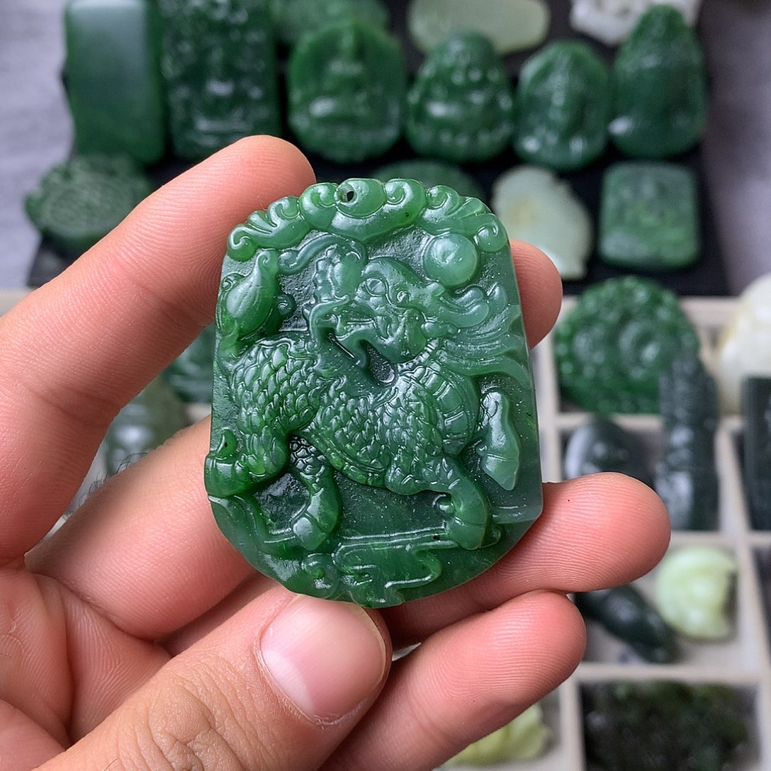 和田玉未镶嵌吊坠(不含链)