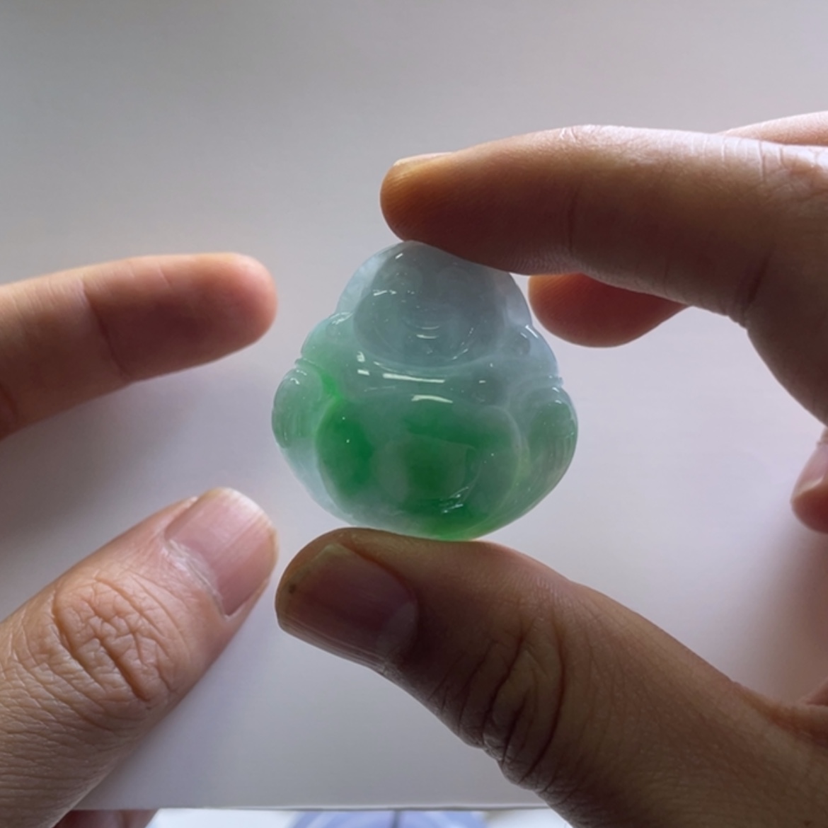 【闪购商品】翡翠颈饰未镶嵌冰辣阳绿佛公