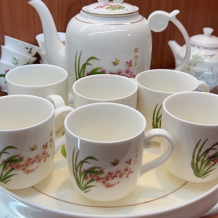 陶瓷茶具哈哈哈哈哈
