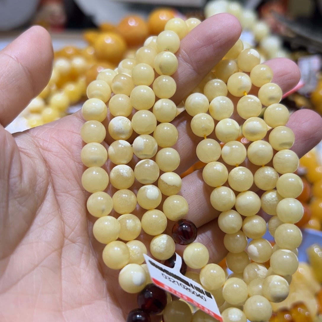 琥珀珠宝奇石未镶嵌