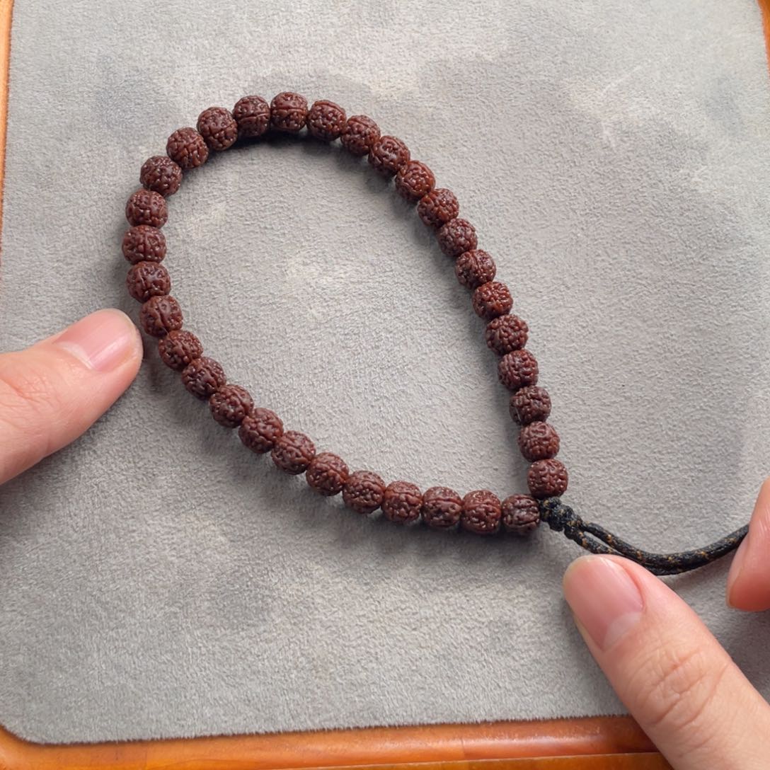 吊坠金刚菩提一代龙一等籽手持尺寸8.5