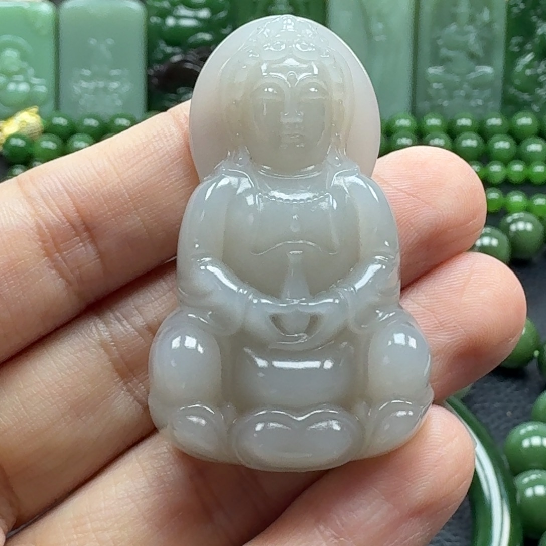 天***意和田玉未镶嵌颈饰