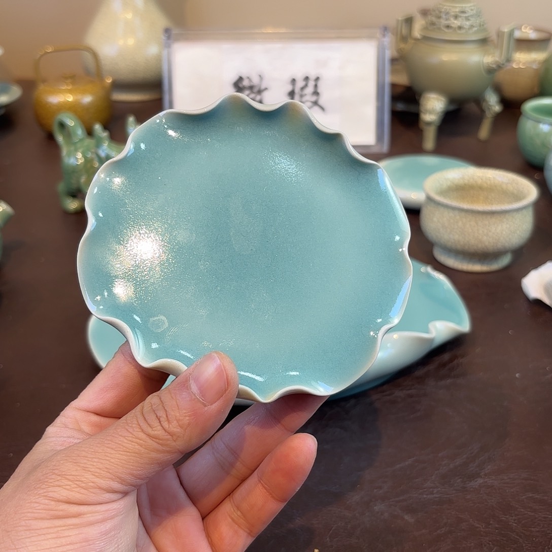 瓷片龙泉青瓷福利青瓷