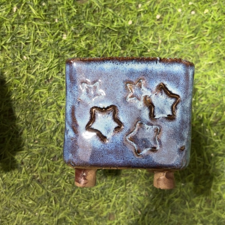 红陶内敛的人是不可能的