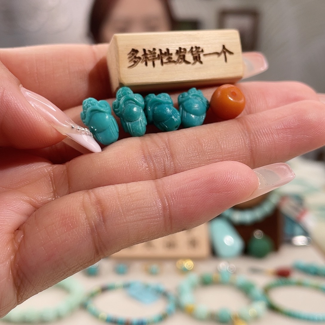 蜜蜡未镶嵌裸石财神