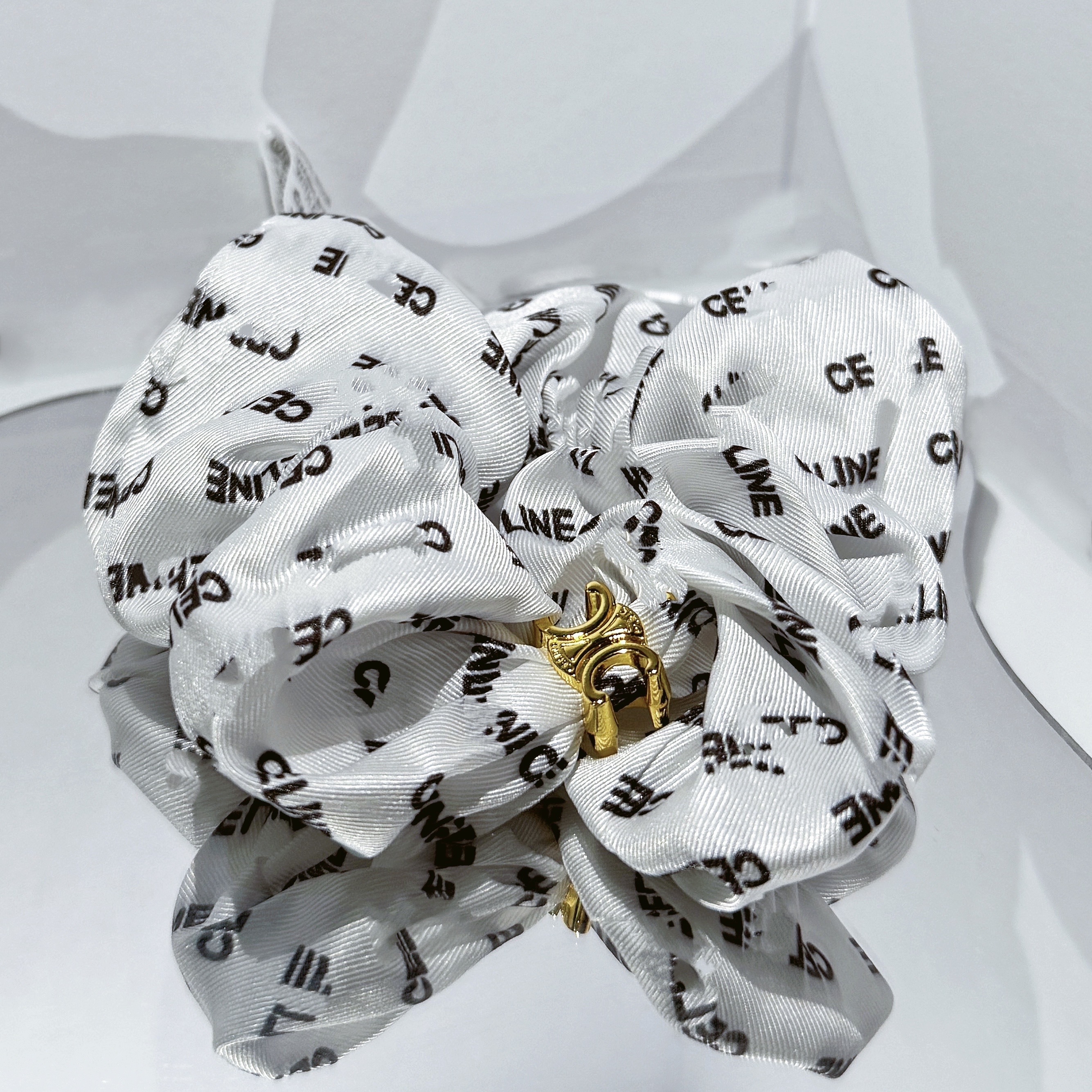 巨显贵！CEL凯旋门大肠发圈ins字母印花高级感头饰S002