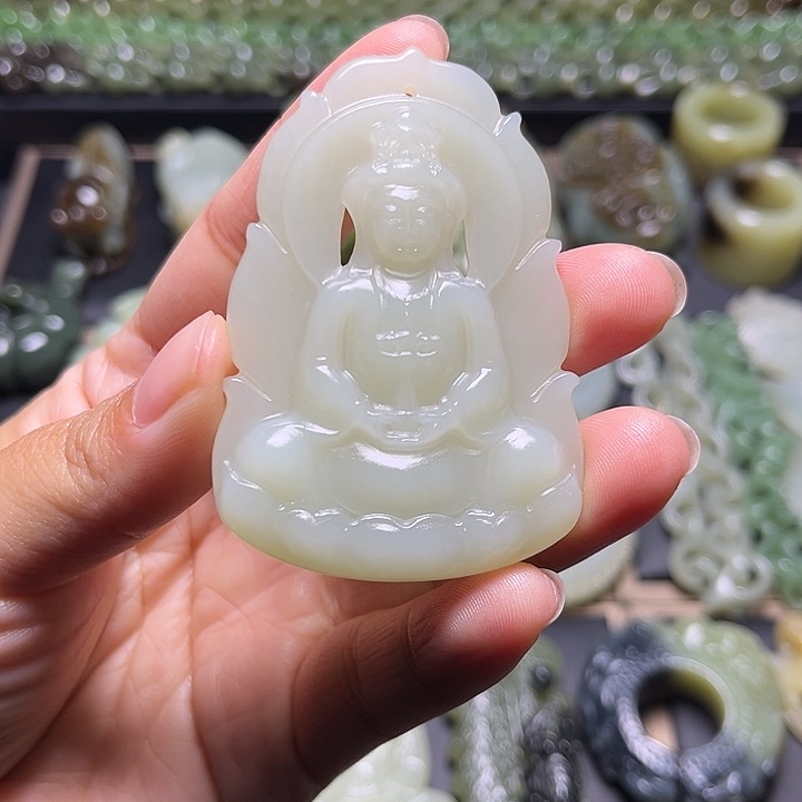 和田玉未镶嵌挂件