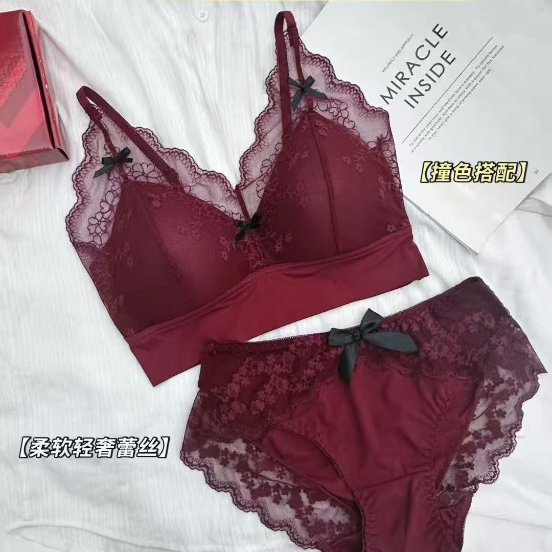 6868蝴蝶结蕾丝美背内裤套装
