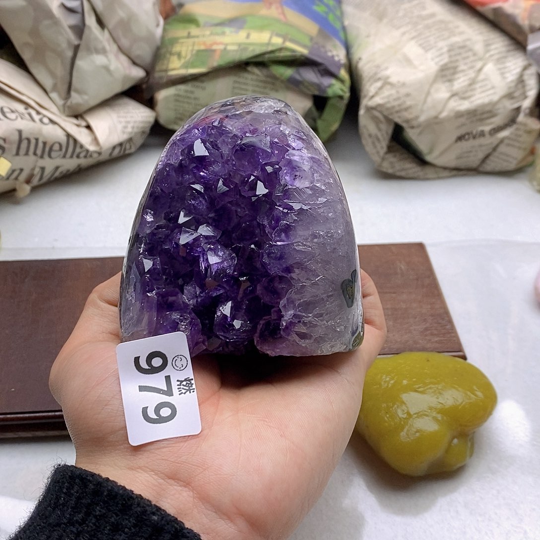 紫晶大型摆件（非配饰）未镶嵌