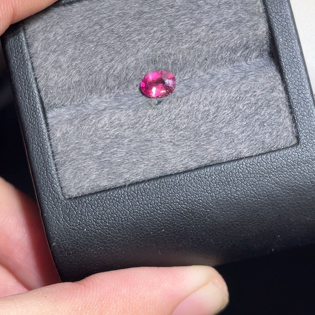 裸石碧玺未镶嵌火龙果色碧玺