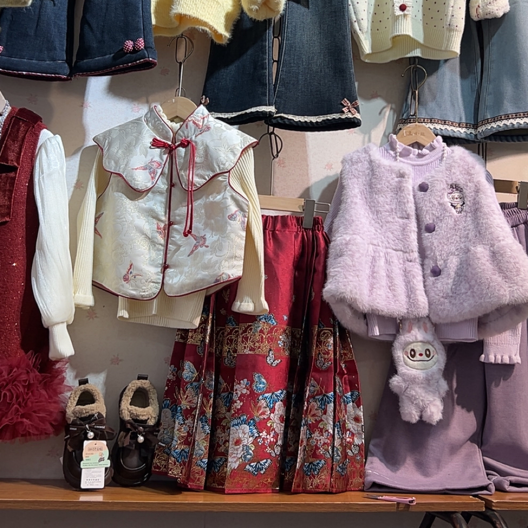 秋冬款常规款单排扣女秋季套装加绒女童汉服童装