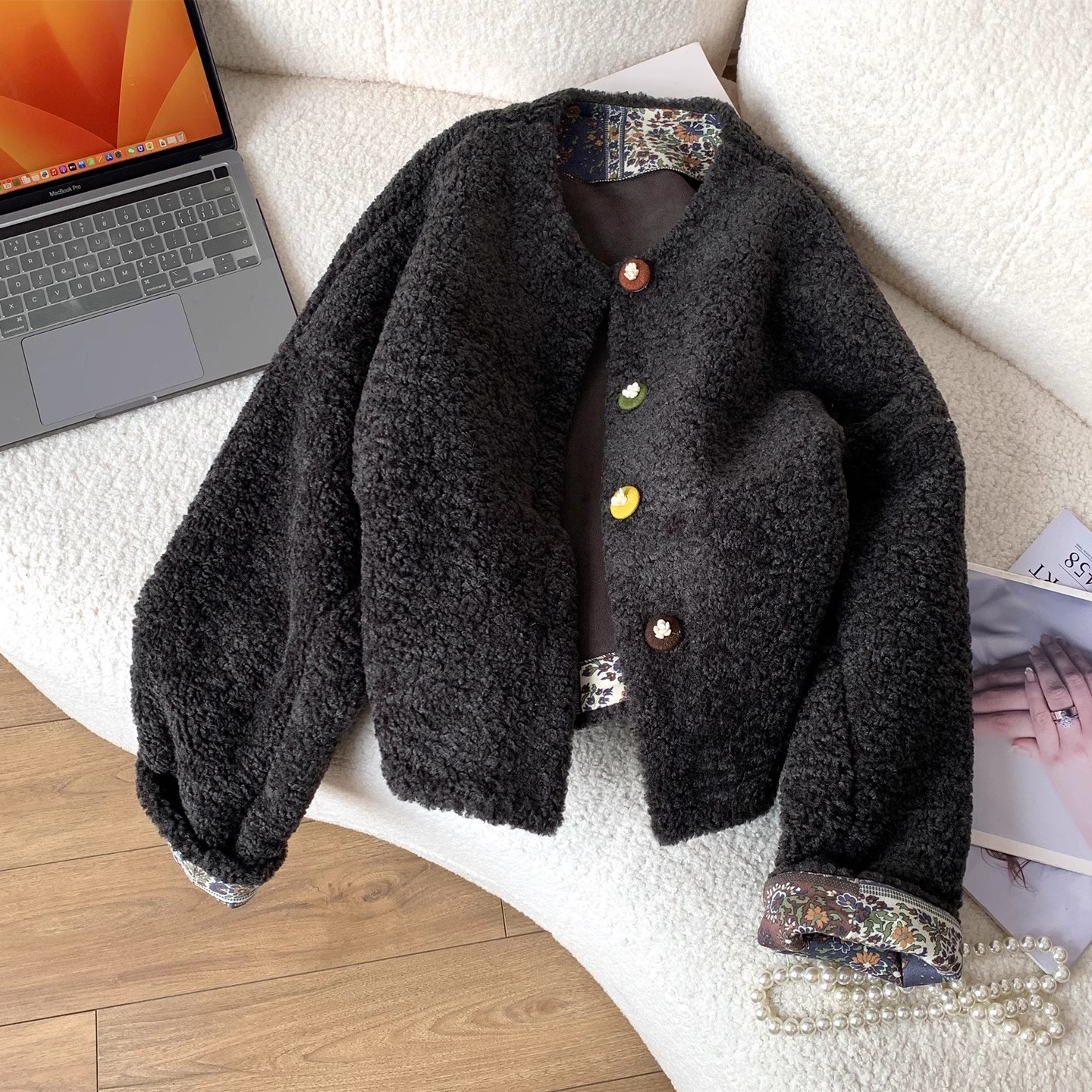 碎花短款外套女夹克时尚爆款2025年冬新款加厚设计小个子毛毛外套