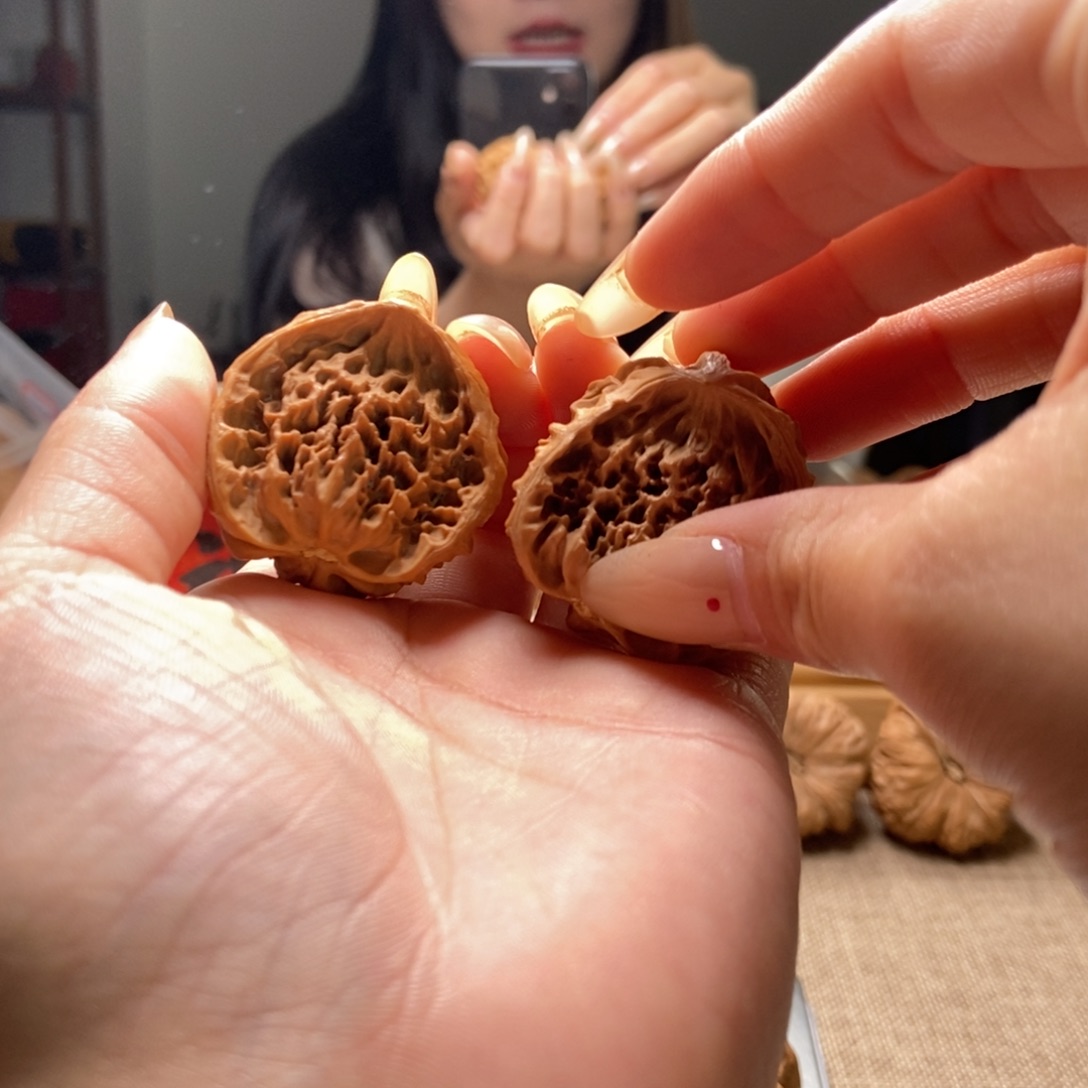 文玩核桃吊坠蛇头50