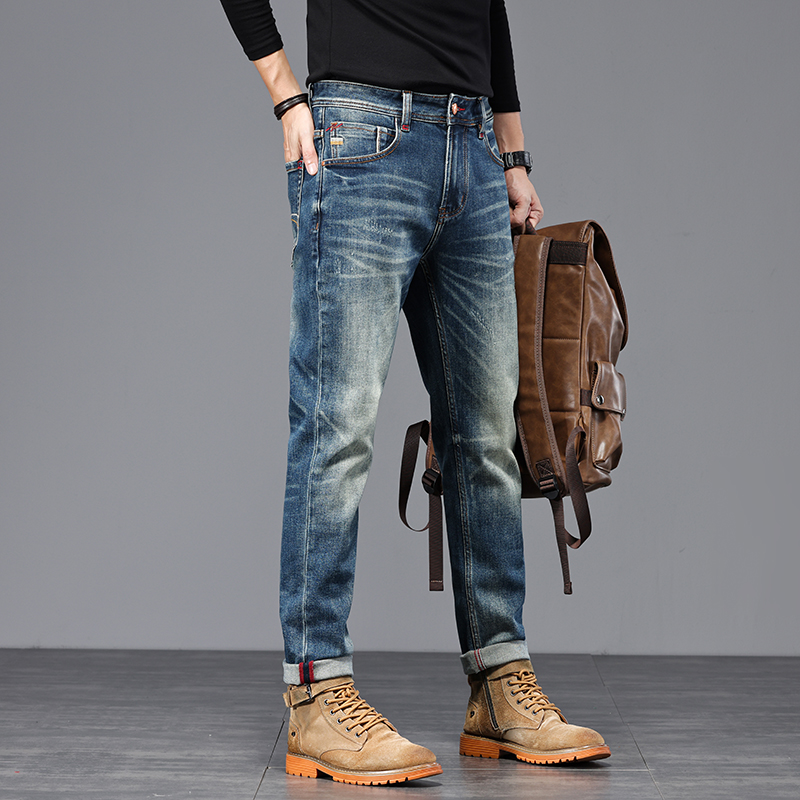 2025秋冬新款高端品质百搭修身合体小直筒牛仔裤