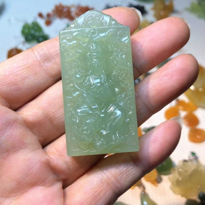 【闪购商品】蛇纹石玉挂件合金