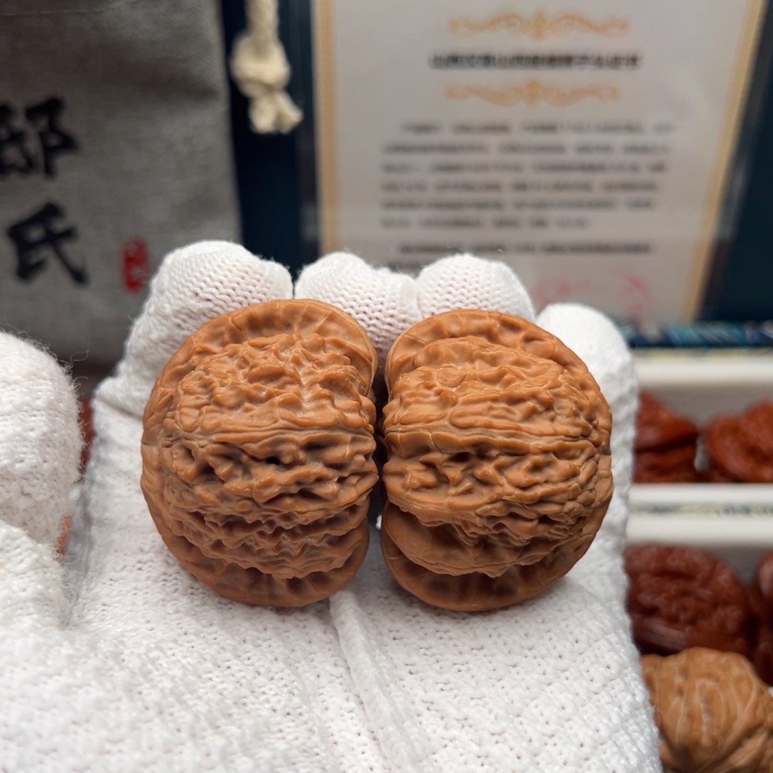 文玩核桃把件泥*白狮子45