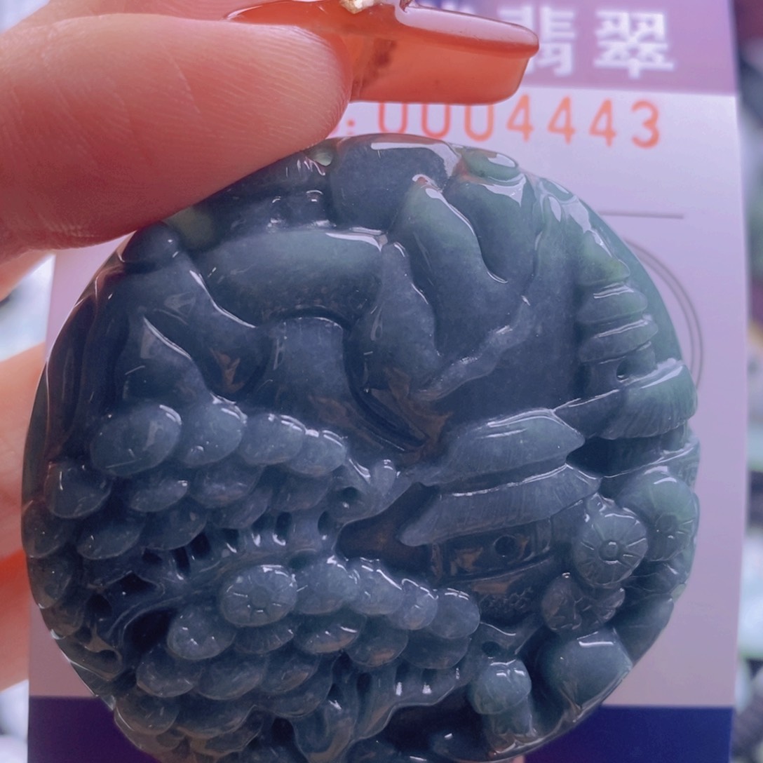 翡翠吊坠(不含链)未镶嵌