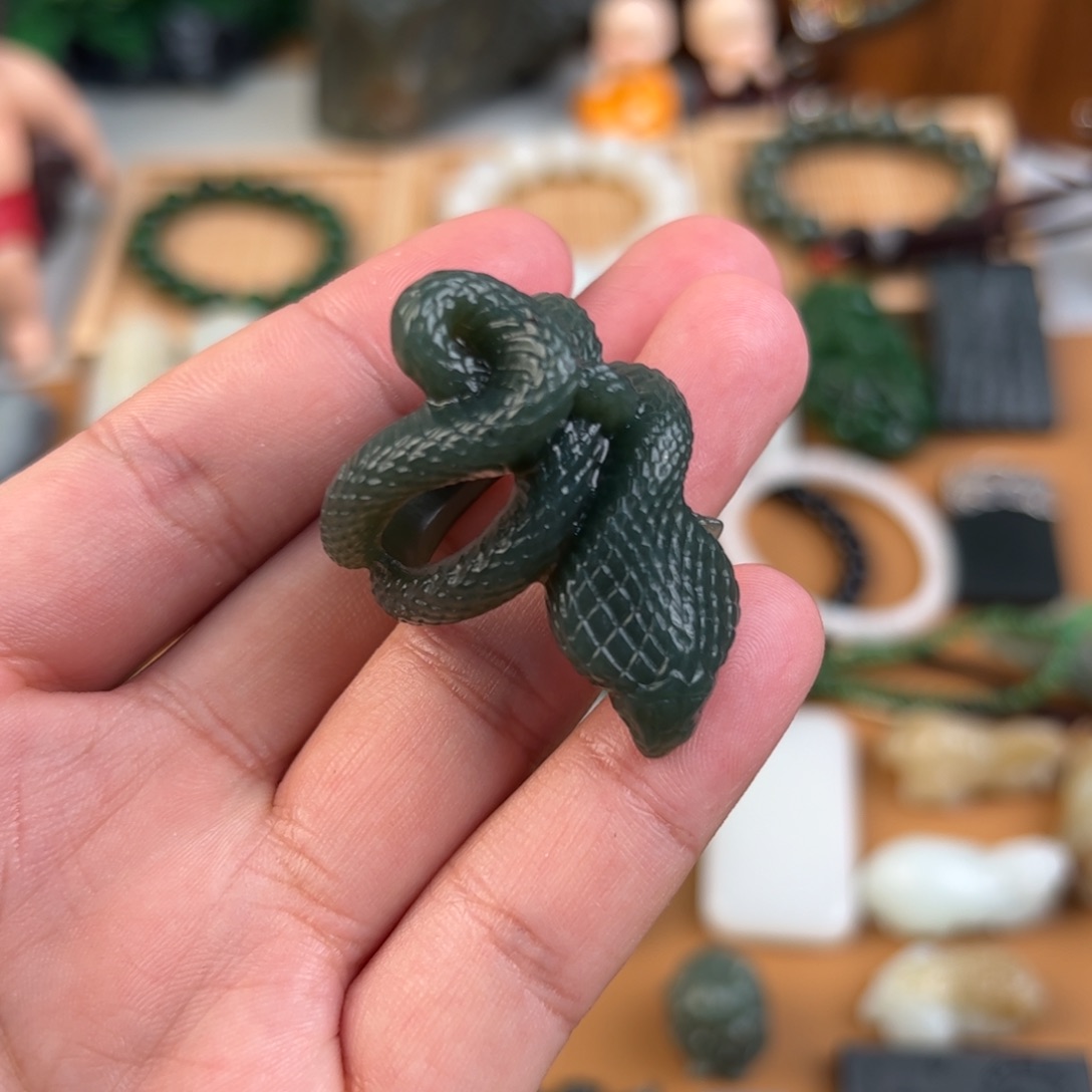 和田玉手绳未镶嵌?****?