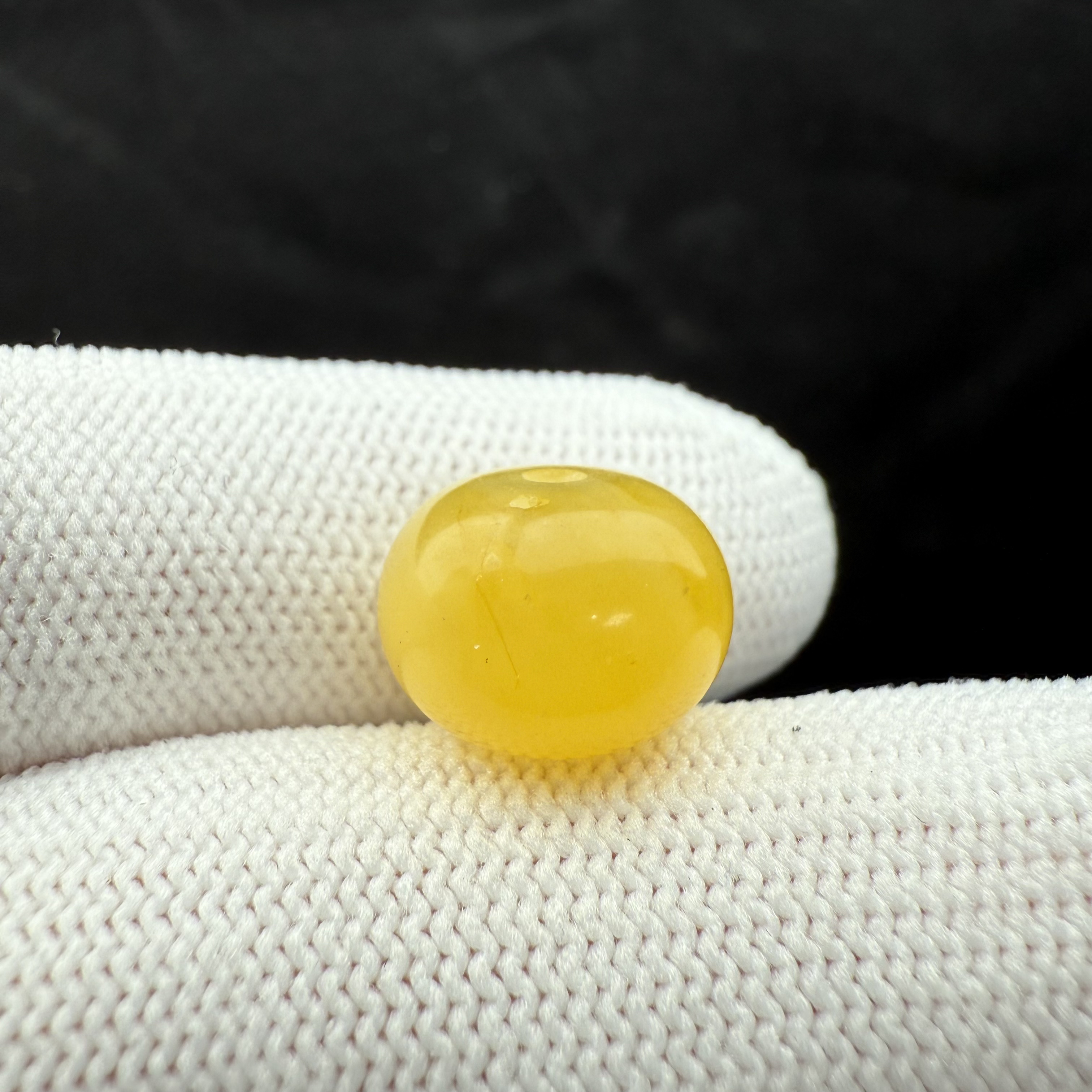 J3991天然原矿蜜蜡墩子12.7*9.3mm支持复检