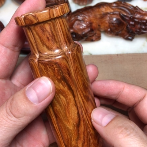 黄花梨/降香黄檀香道瓶，花插