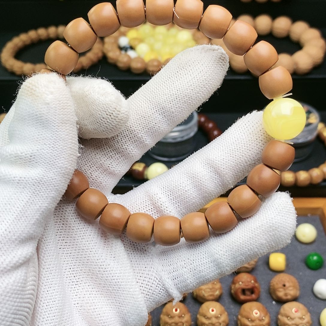 猴头核桃吊坠哥*猴头微瑕直切10+