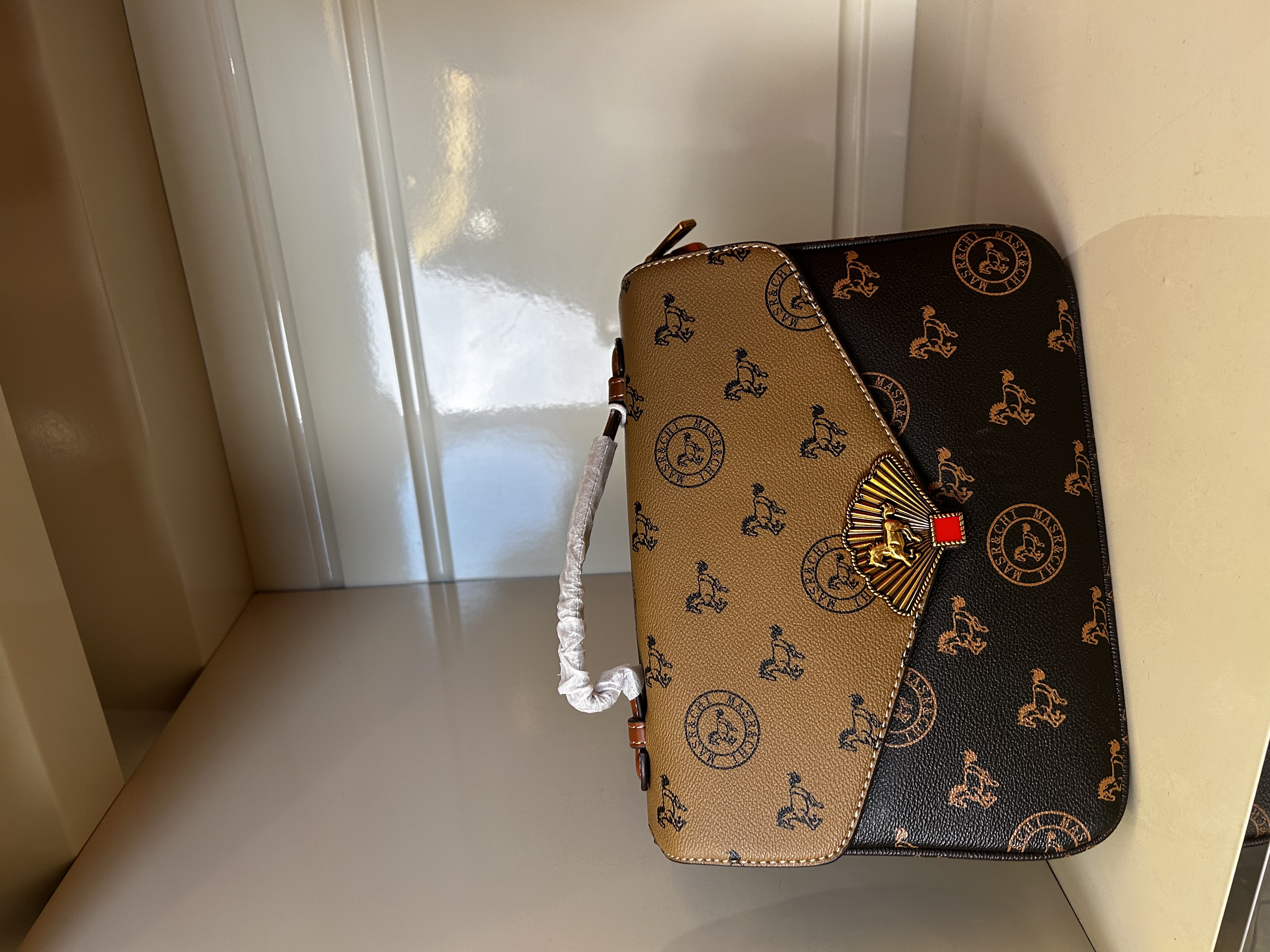 2024新款时尚简约风通勤百搭包LTBB-MS8518棕色