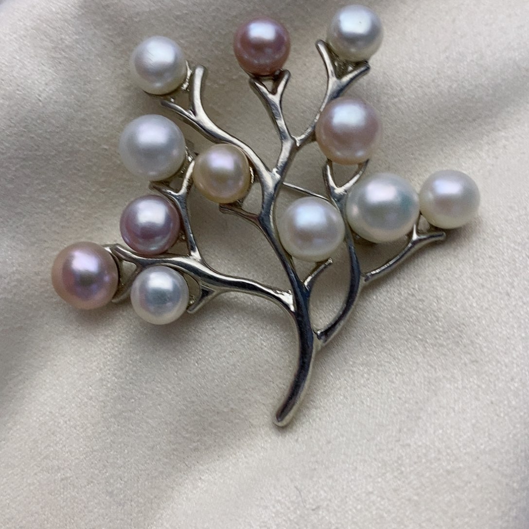【闪购商品】淡水珍珠胸饰未镶嵌83