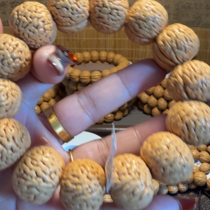 谦***手精品桃校精品白光