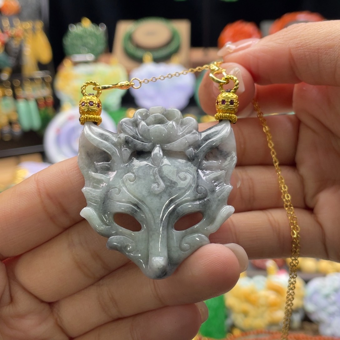 翡翠颈饰未镶嵌代编织