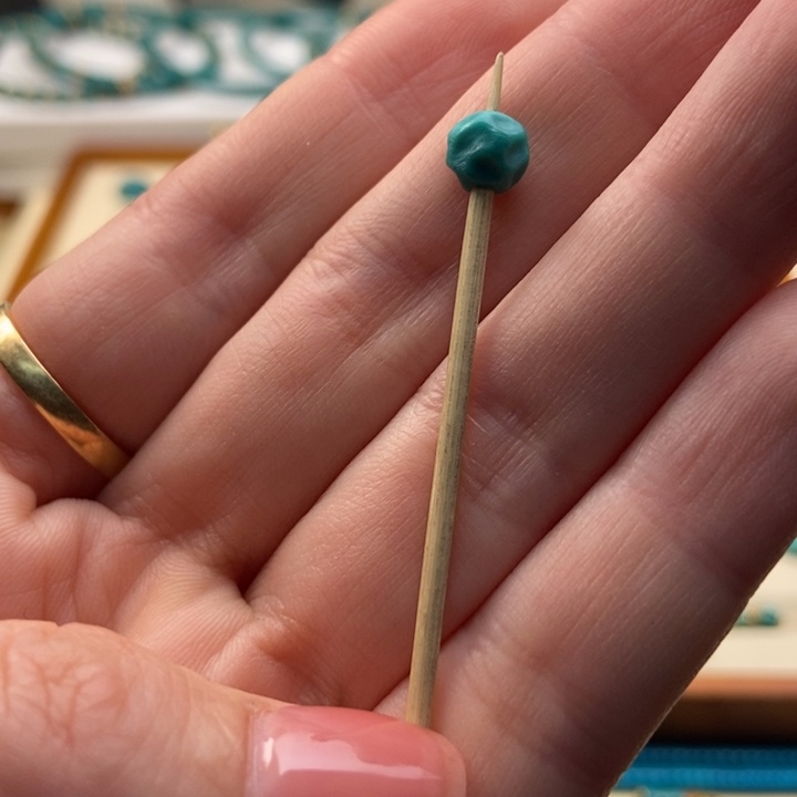 绿松石配饰未镶嵌