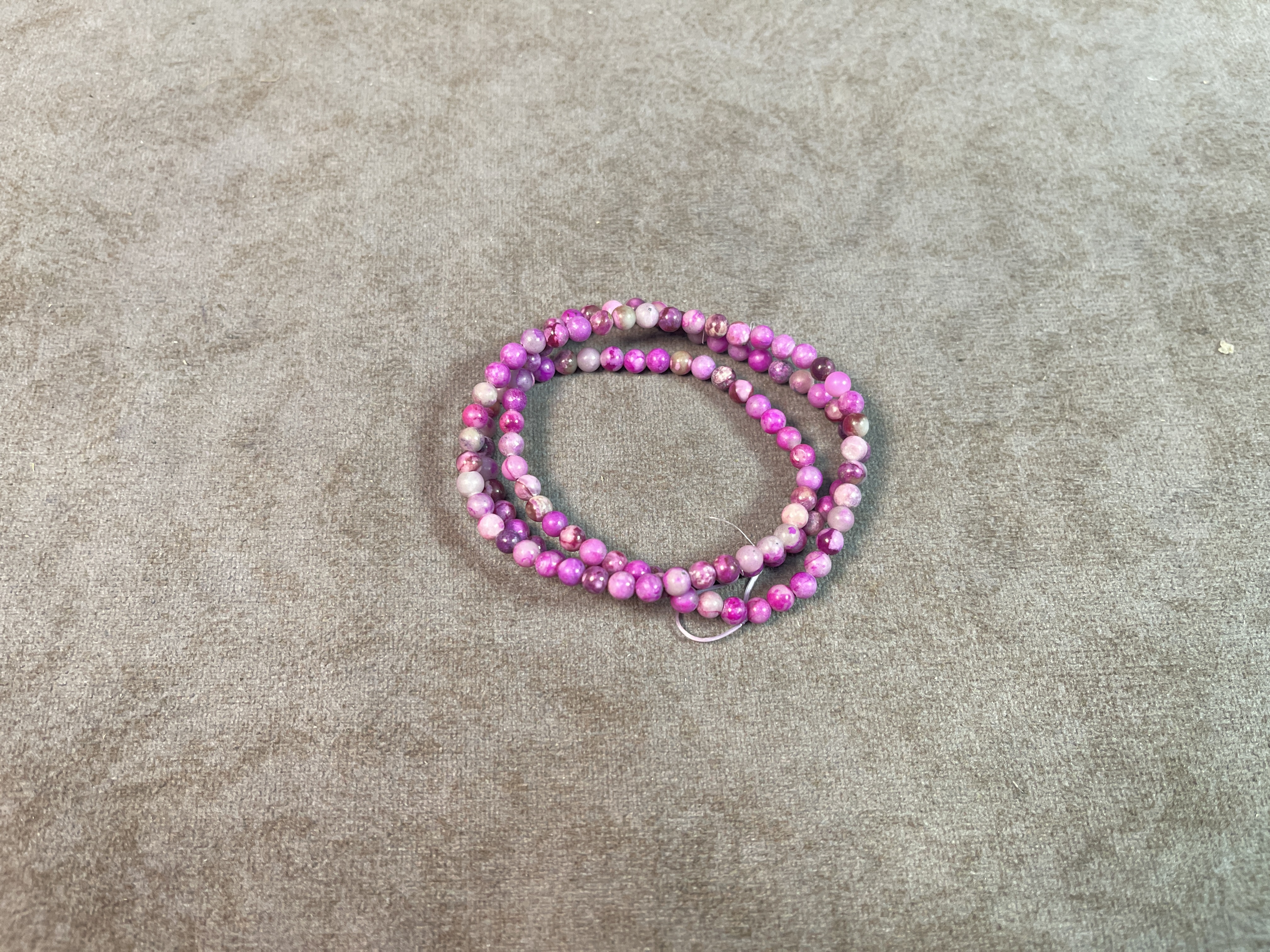 可塘工厂老料樱花粉紫圆珠多样性发一个 LL067